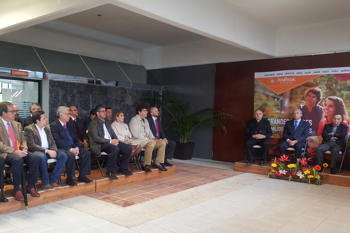 2 / 24 - Inaugura Universidad Anáhuac Central Media y Management &amp; Innovation Center