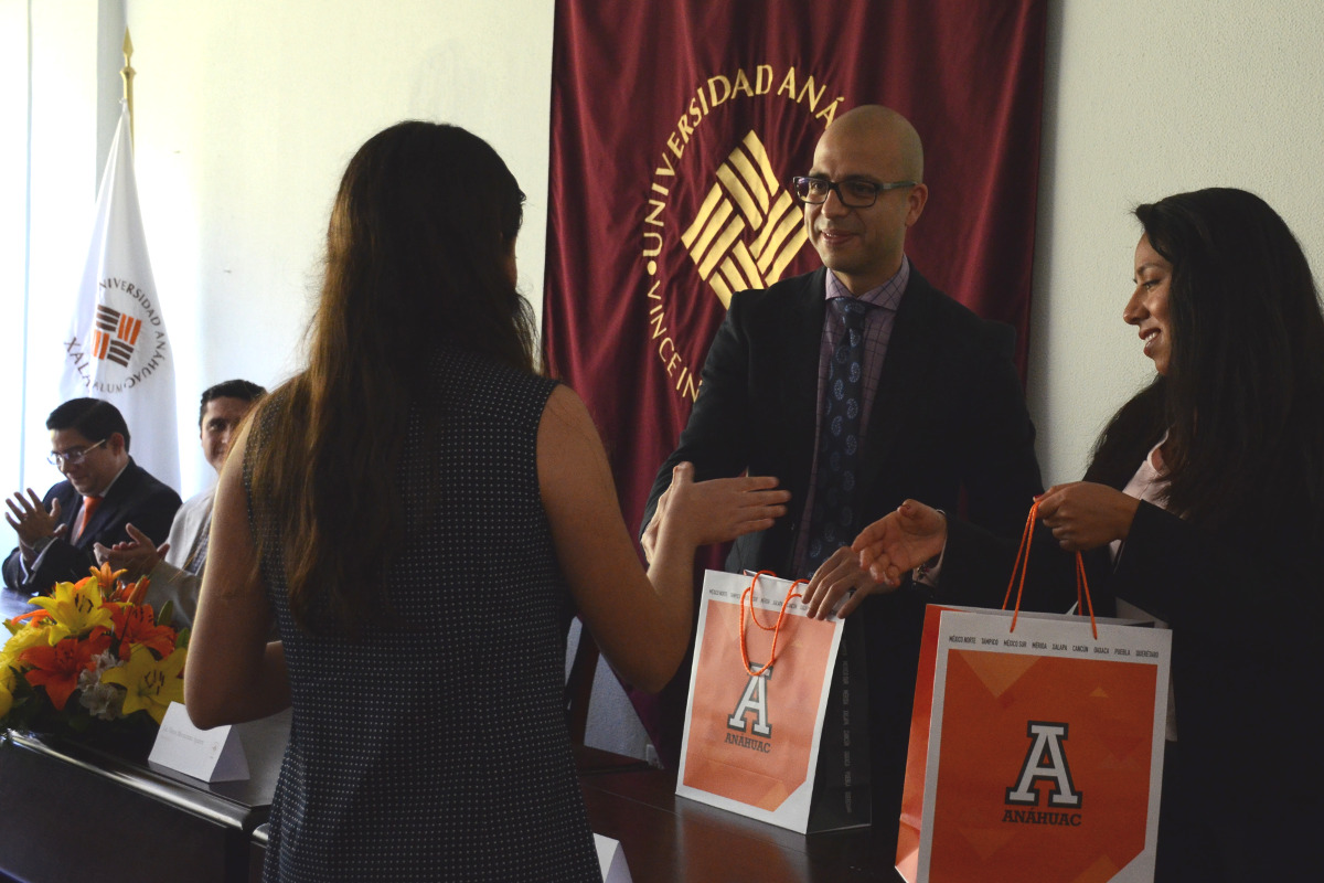 3 / 4 - Firma de convenio con ILAB Veracruz 3 / 4 - Firma de convenio con ILAB Veracruz