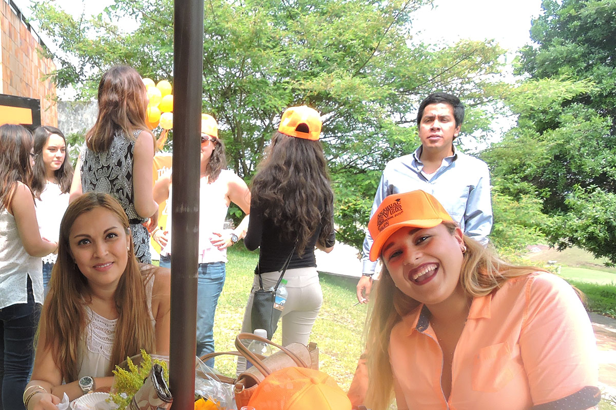 3 / 5 - La Comunidad Universitaria despide a su Generación 2016 3 / 5 - La Comunidad Universitaria despide a su Generación 2016