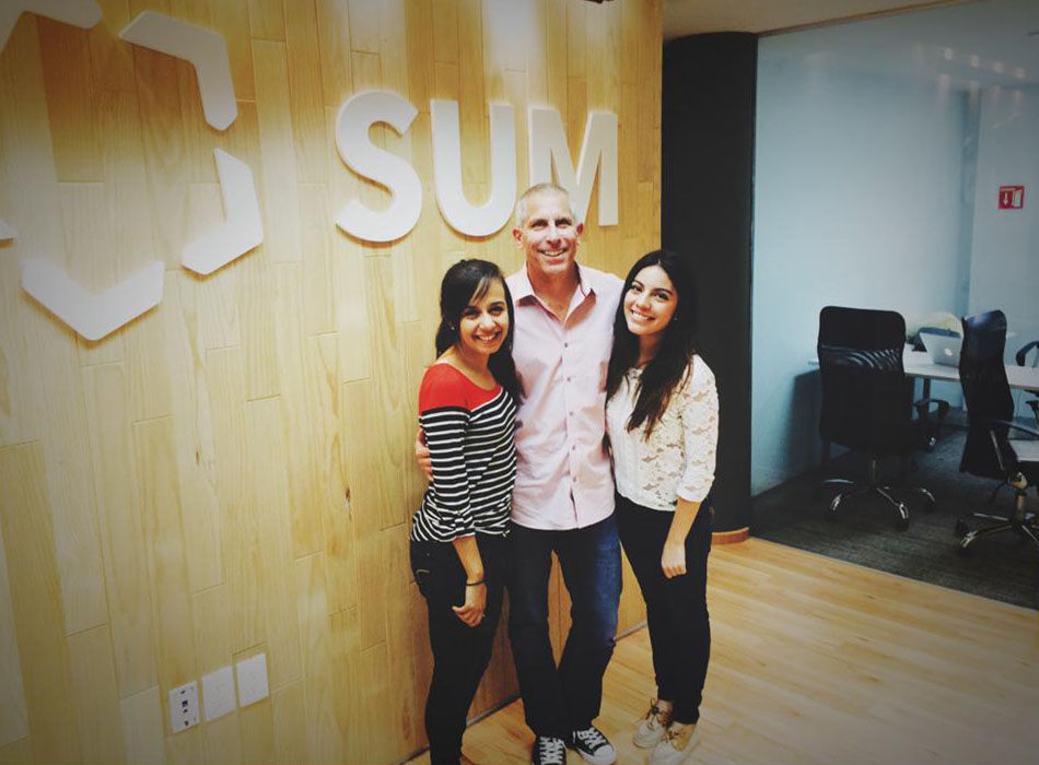 1 / 4 - Ascalapha, proyecto textil y de gestión de marca 1 / 4 - Ascalapha, proyecto textil y de gestión de marca