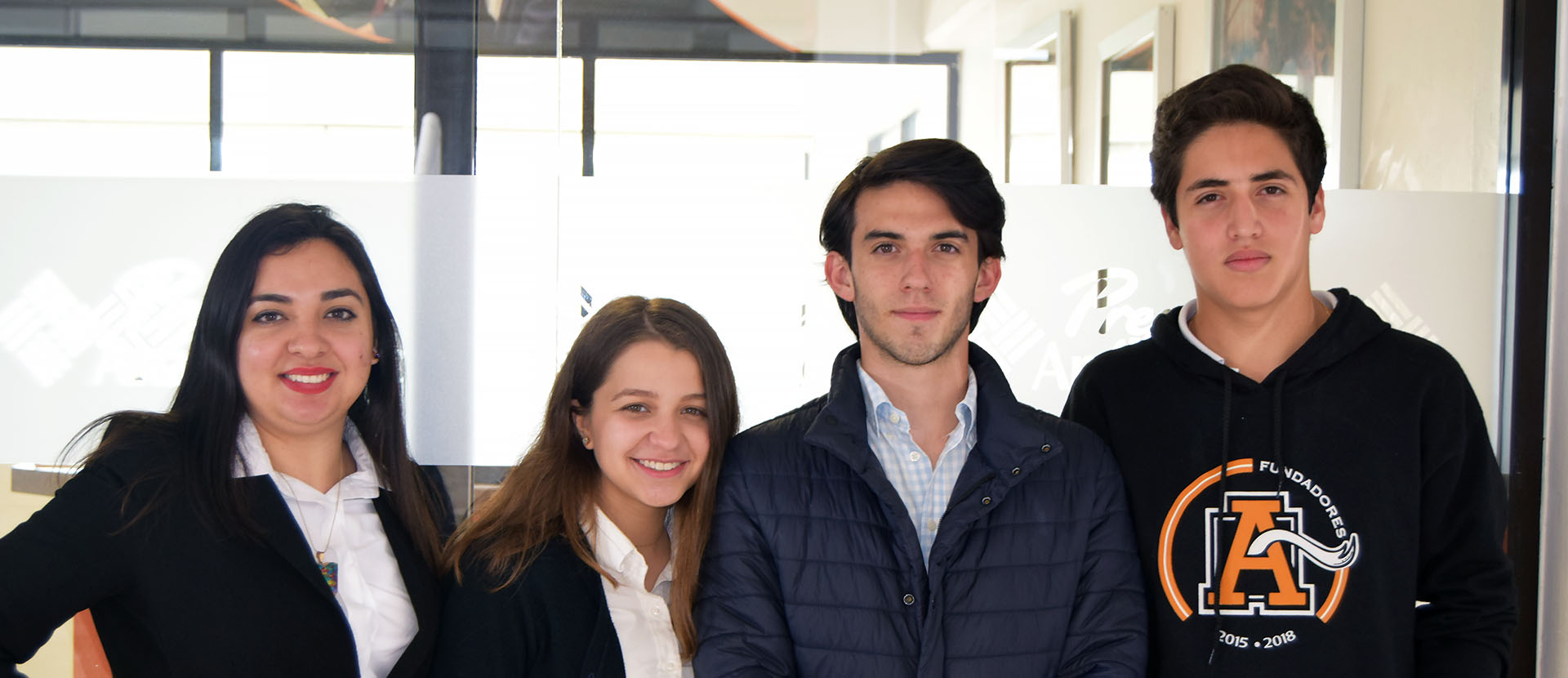 Alumnos de Sexto Semestre ganadores en el Concurso Juvenil de Reportaje Científico convocado por