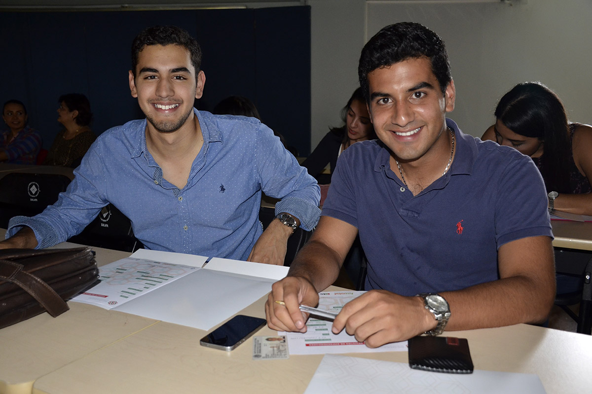 6 / 8 - Seminario de Emprendimiento 6 / 8 - Seminario de Emprendimiento