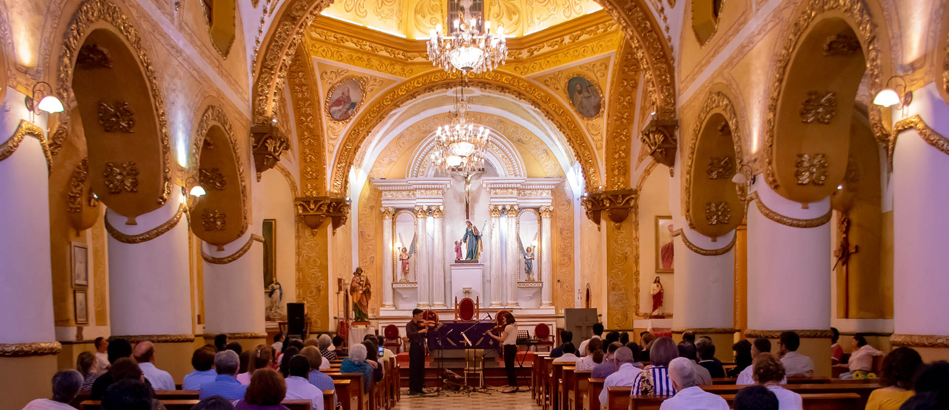 El talento del Ensamble Clásico Anáhuac hace gala en la Iglesia de San José, la más antigua de