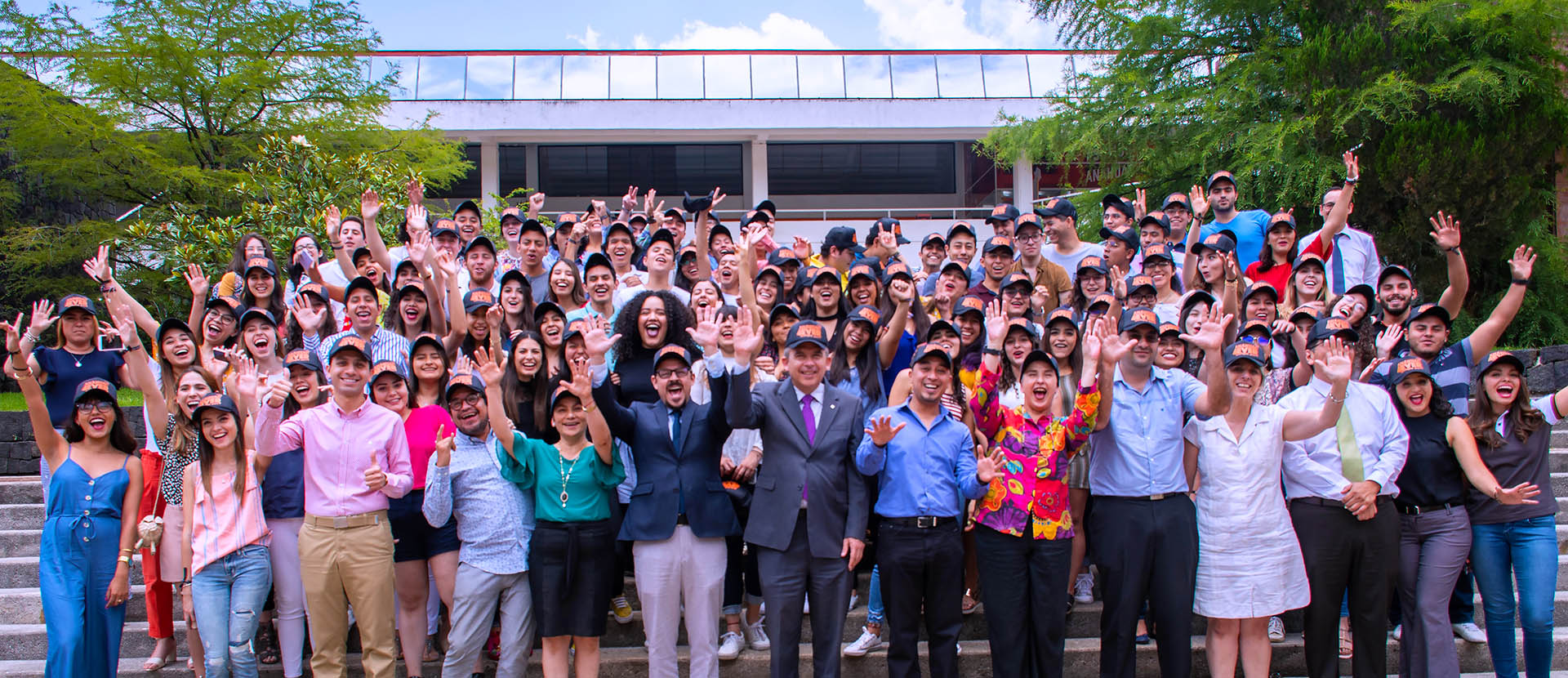 Decimos Hasta Pronto a la Generación 2019: Anáhuac 4EVER