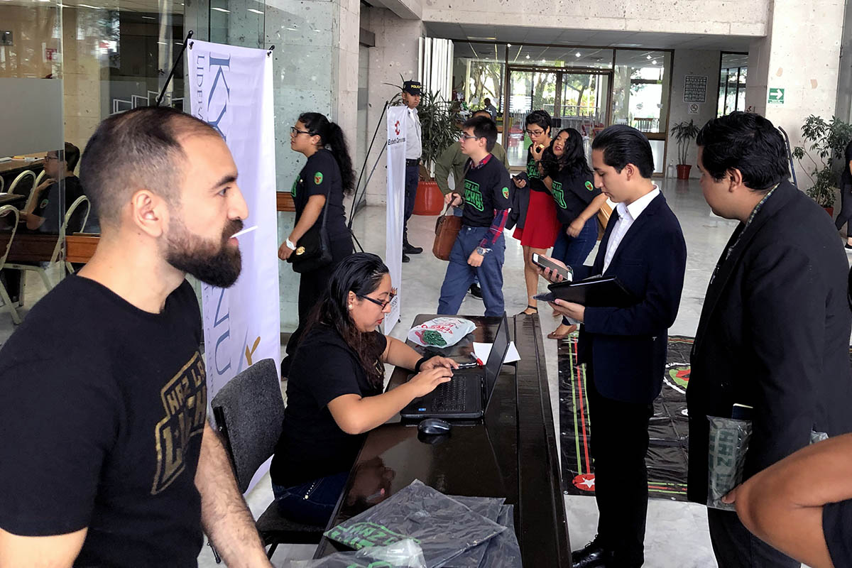 1 / 14 - Alumnos de Administración y Dirección de Empresas participan en Challenge de