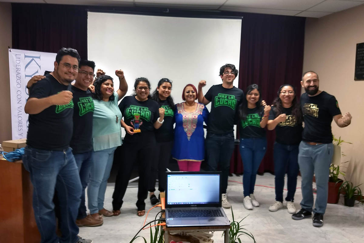 14 / 14 - Alumnos de Administración y Dirección de Empresas participan en Challenge de