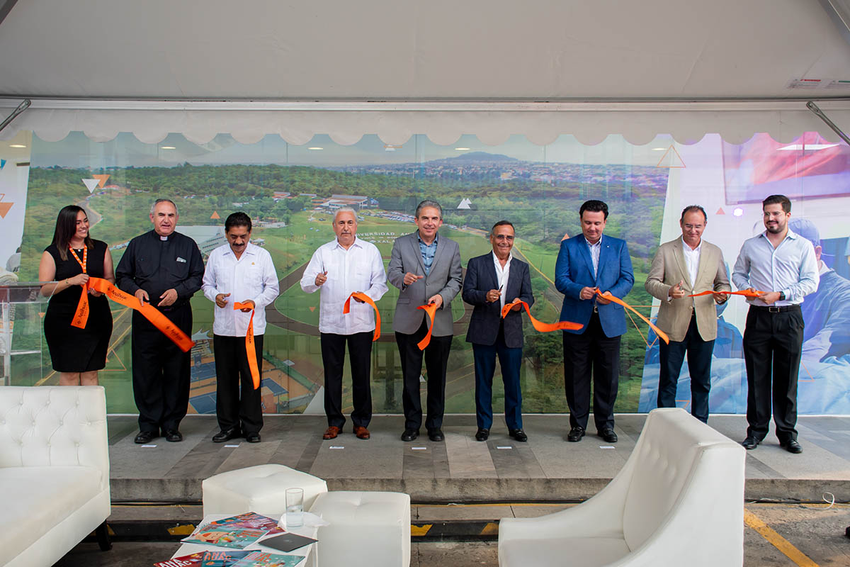 2 / 10 - La Universidad Anáhuac acerca a Veracruz y Boca del Río un nuevo espacio de Atención y