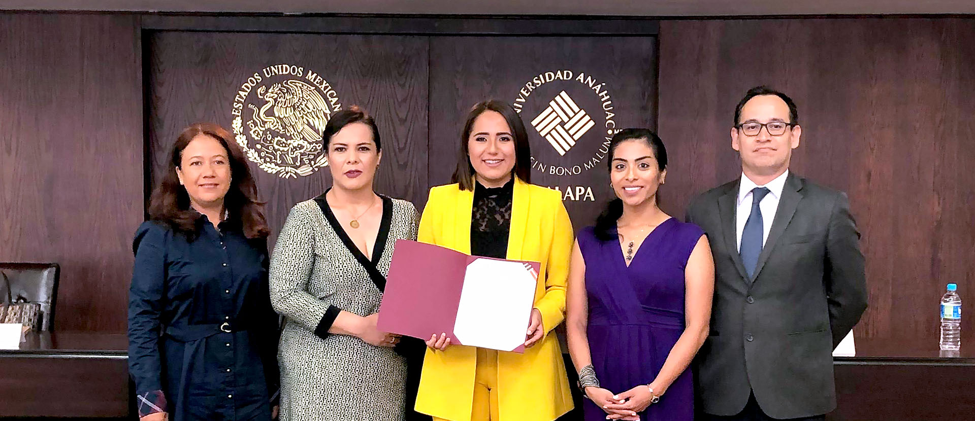 Alumnos realizan defensas de Tesinas de la Licenciatura en Derecho