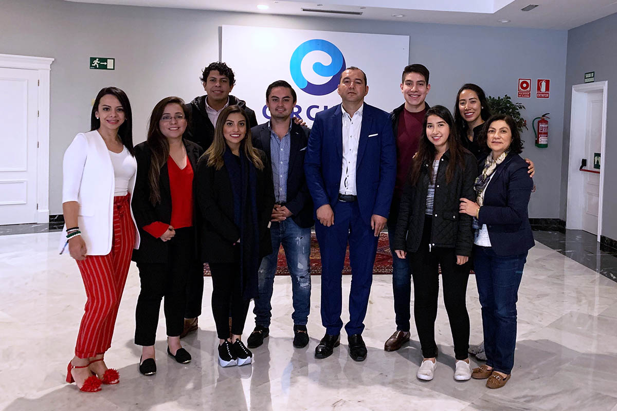8 / 9 - Alumnos de la Universidad Anáhuac Xalapa viajaron a España para realizar Estudios en