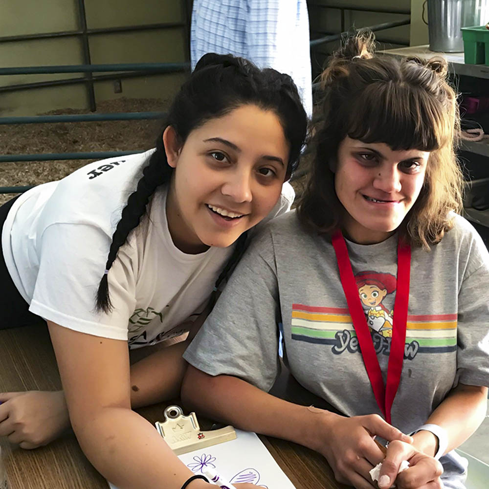 5 / 5 - Participación de Alumna de Negocios Internacionales en los Campamentos de Verano 2019 5 / 5 - Participación de Alumna de Negocios Internacionales en los Campamentos de Verano 2019