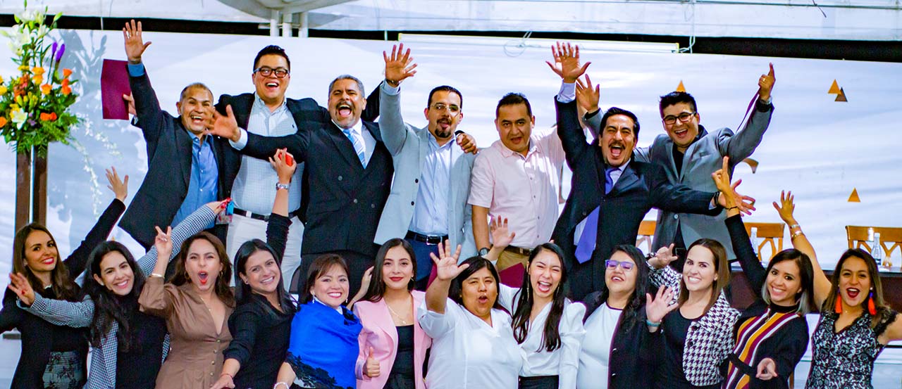 Clausura Masiva de Diplomados