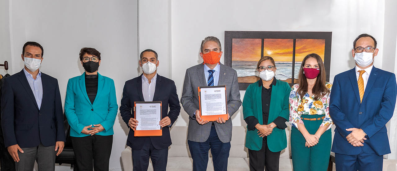Firma de Convenio con el Tribunal Estatal de Justicia Administrativa de Veracruz