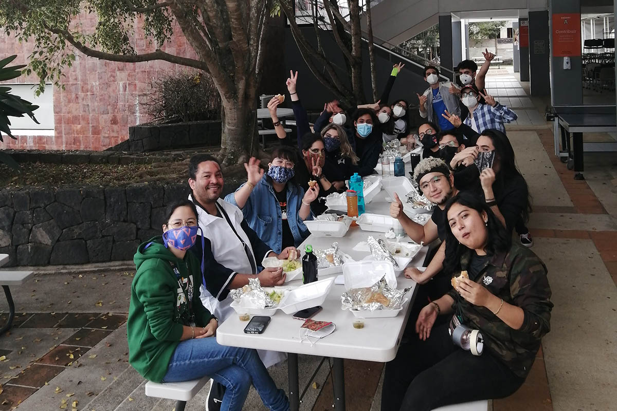 9 / 11 - Destacada Participación de Alumnos de Comunicación y Entretenimiento en The 48 Hour