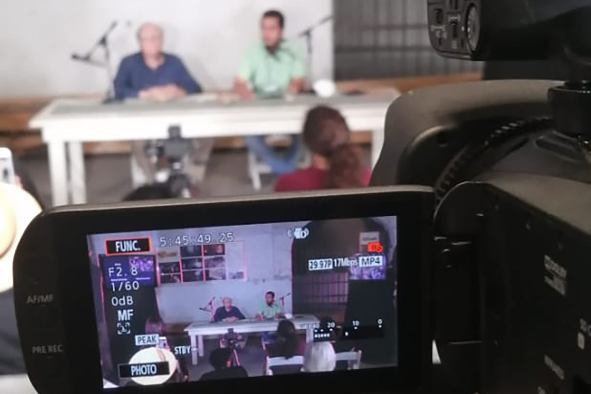 2 / 5 - La Escuela de Comunicación y Entretenimiento Presente en la 1ra Subasta de Café 2 / 5 - La Escuela de Comunicación y Entretenimiento Presente en la 1ra Subasta de Café