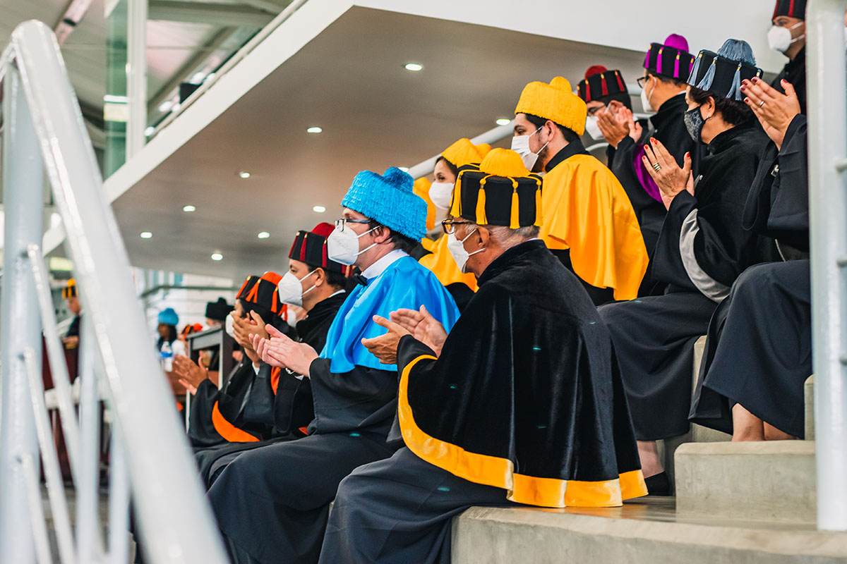 29 / 81 - Egresa una Generación Más de Líderes de Acción Positiva de la Anáhuac Veracruz 29 / 81 - Egresa una Generación Más de Líderes de Acción Positiva de la Anáhuac Veracruz