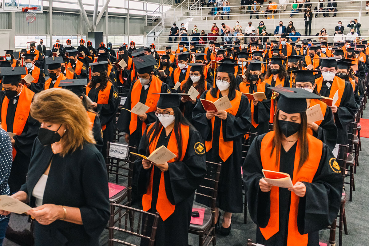 57 / 81 - Egresa una Generación Más de Líderes de Acción Positiva de la Anáhuac Veracruz 57 / 81 - Egresa una Generación Más de Líderes de Acción Positiva de la Anáhuac Veracruz