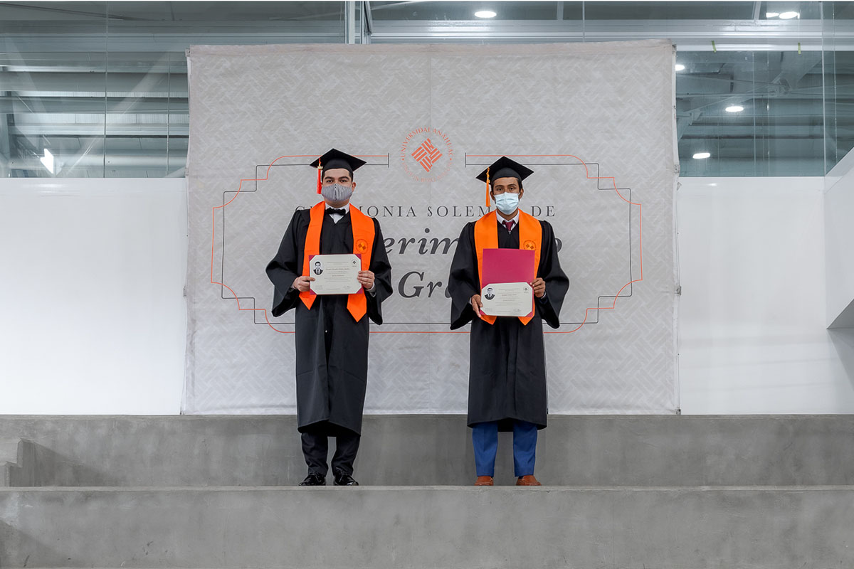 70 / 81 - Egresa una Generación Más de Líderes de Acción Positiva de la Anáhuac Veracruz 70 / 81 - Egresa una Generación Más de Líderes de Acción Positiva de la Anáhuac Veracruz