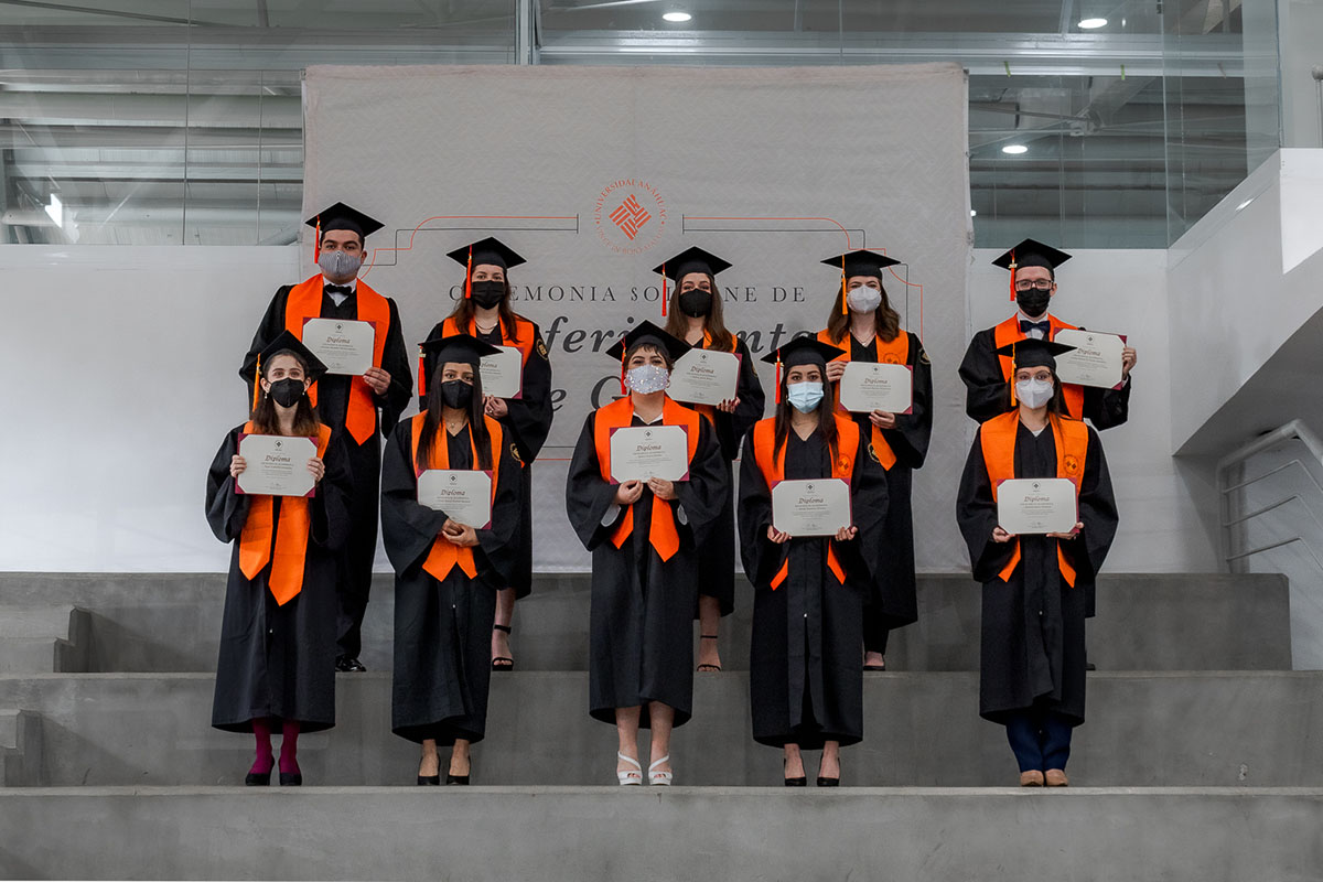 80 / 81 - Egresa una Generación Más de Líderes de Acción Positiva de la Anáhuac Veracruz 80 / 81 - Egresa una Generación Más de Líderes de Acción Positiva de la Anáhuac Veracruz