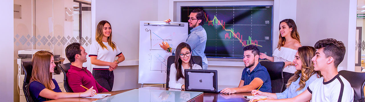 Licenciatura en Dirección Financiera