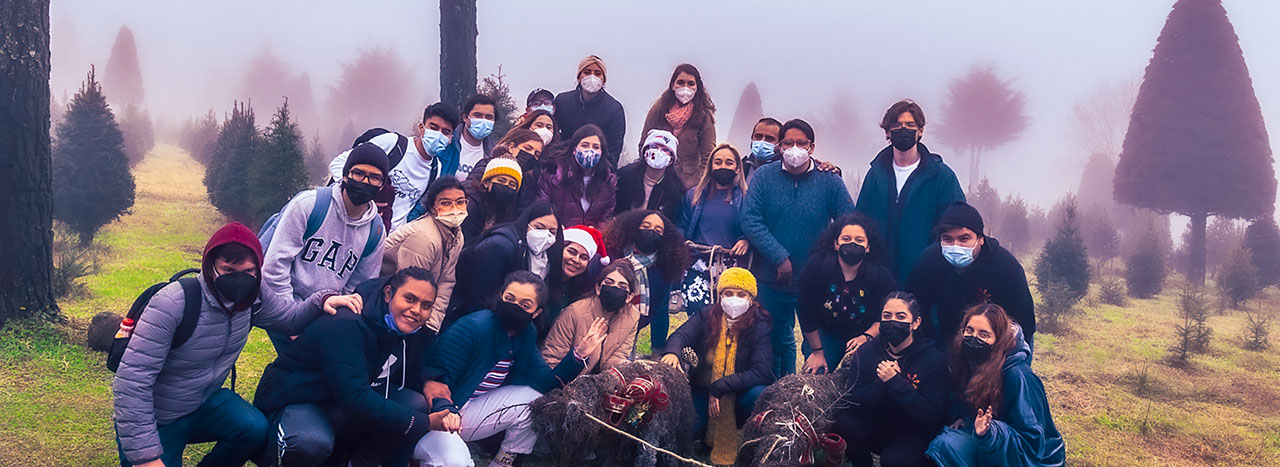 La Esperanza del Adviento Llega a Nuestra Universidad