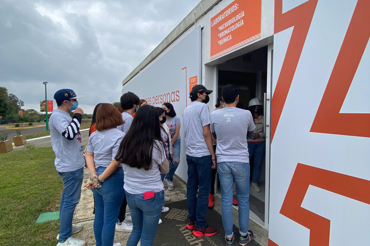 5 / 6 - Bienvenida a los Nuevos Integrantes de la Comunidad 5 / 6 - Bienvenida a los Nuevos Integrantes de la Comunidad