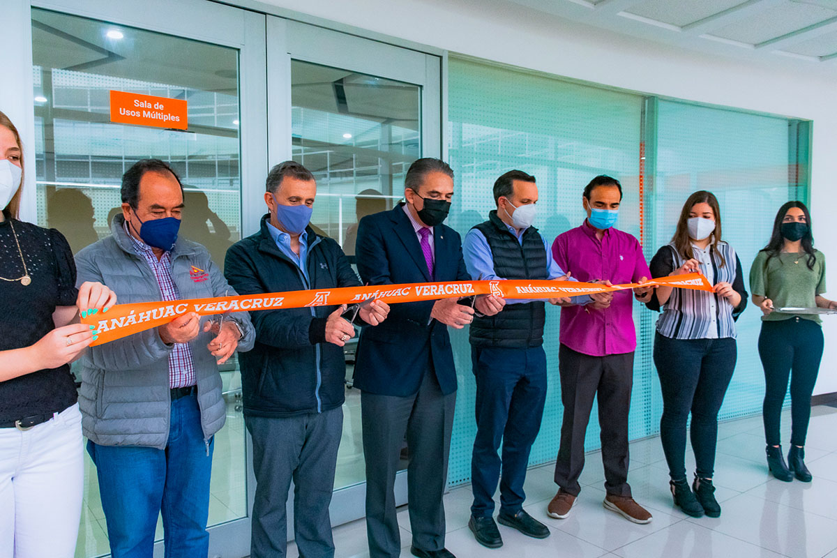 1 / 6 - Inauguración de la Sala Magna del Edificio CETACS