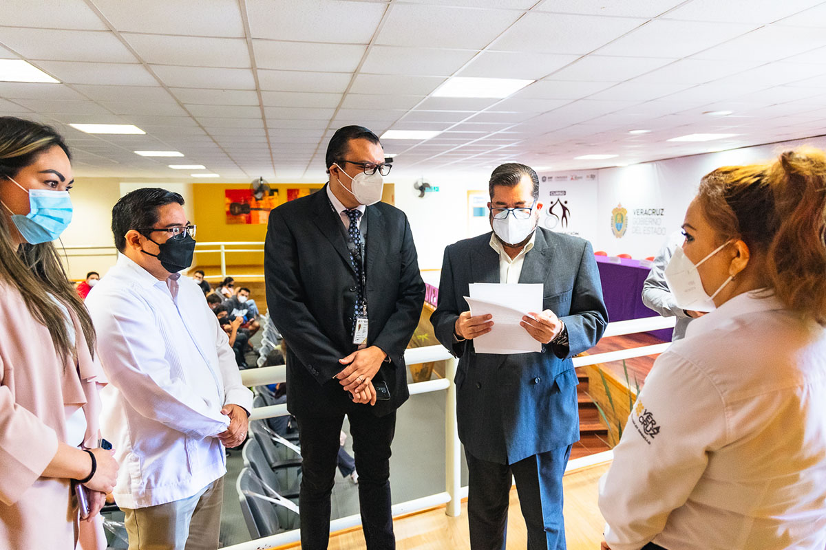 2 / 6 - Curso de Capacitación para Profesionales de la Rehabilitación y Personas con