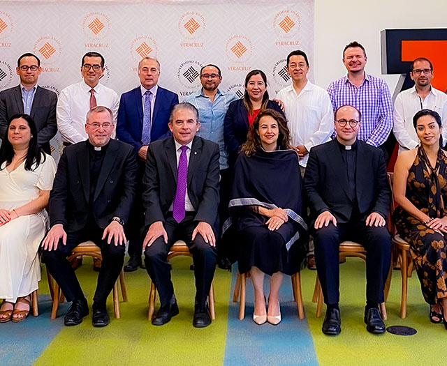 Encuentro de Directores de Investigación de la Red Internacional de Universidades del Regnum