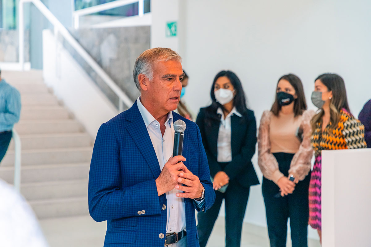 12 / 16 - Inauguración de Nuevas Instalaciones para las Futuras Generaciones de la Licenciatura