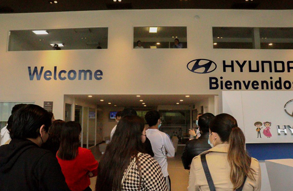 4 / 5 - Escuela de Administración y Dirección de Empresas Visita Hyundai Xalapa 4 / 5 - Escuela de Administración y Dirección de Empresas Visita Hyundai Xalapa