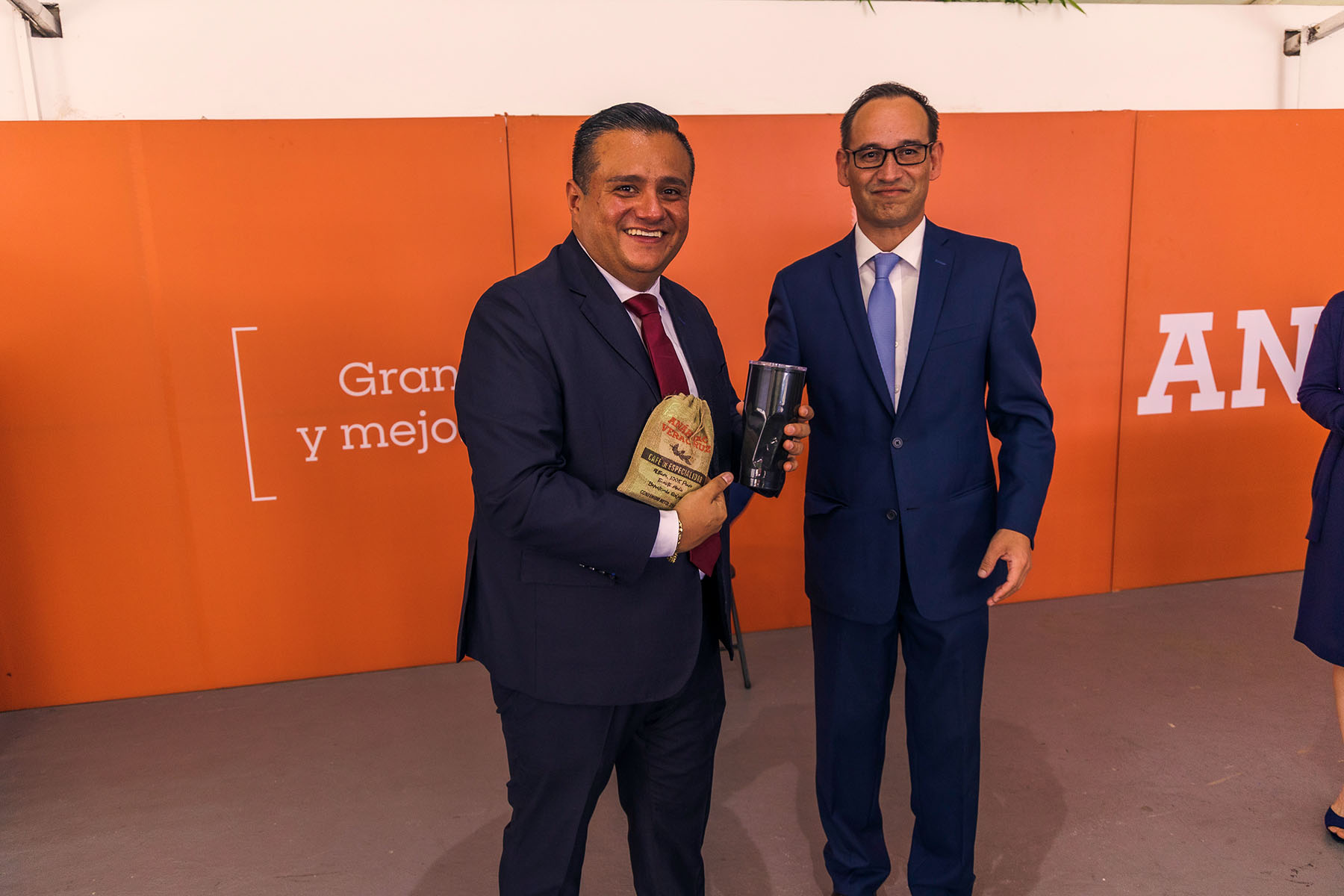 38 / 41 - Un Nuevo Grupo de Líderes Anáhuac Culmina sus Estudios de Diplomado 38 / 41 - Un Nuevo Grupo de Líderes Anáhuac Culmina sus Estudios de Diplomado