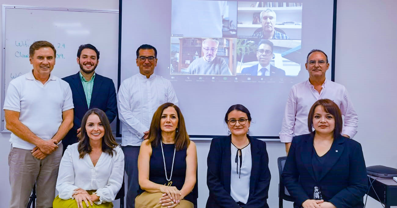 1 / 1 - 9na Sesión del Consejo Consultivo Académico de Negocios Internacionales 1 / 1 - 9na Sesión del Consejo Consultivo Académico de Negocios Internacionales