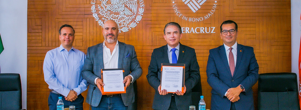 Firma de Convenio con Buen Capital