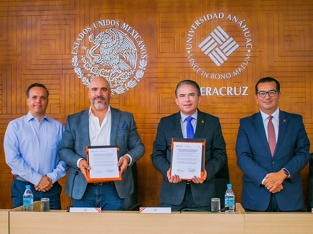 Firma de Convenio con Buen Capital