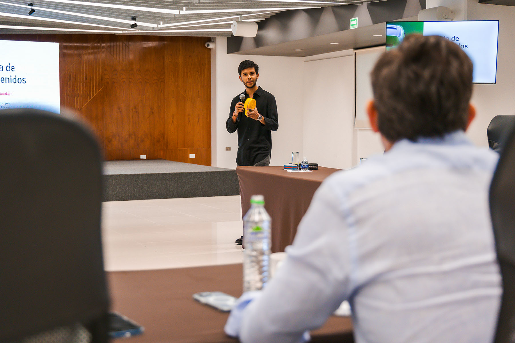 12 / 45 - Primer Concurso de Emprendimiento Lion&#039;s Den 2023