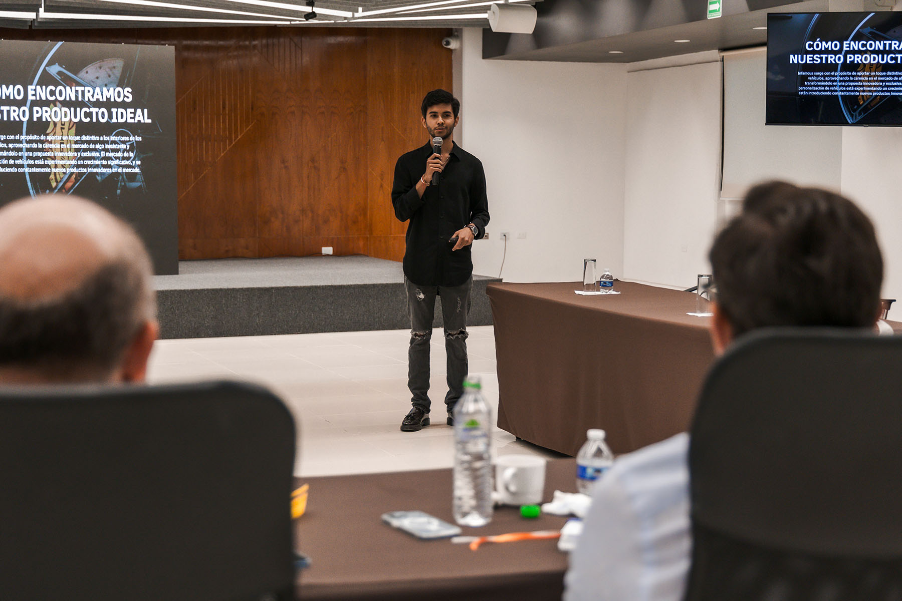 15 / 45 - Primer Concurso de Emprendimiento Lion&#039;s Den 2023