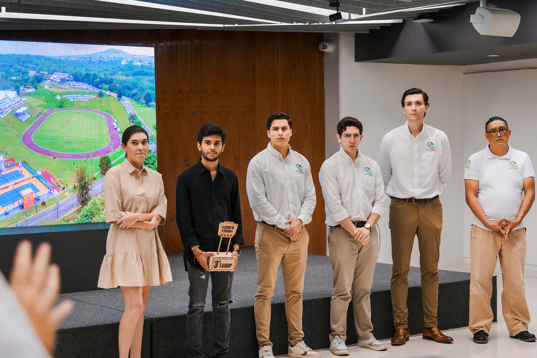 34 / 45 - Primer Concurso de Emprendimiento Lion&#039;s Den 2023