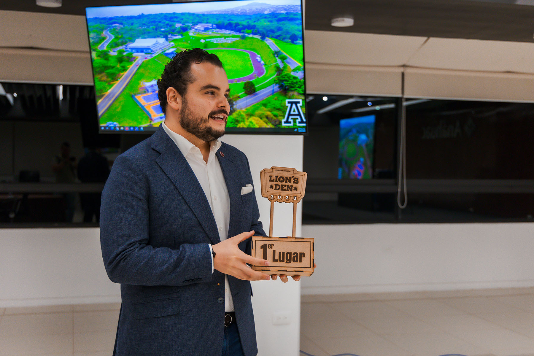 37 / 45 - Primer Concurso de Emprendimiento Lion&#039;s Den 2023