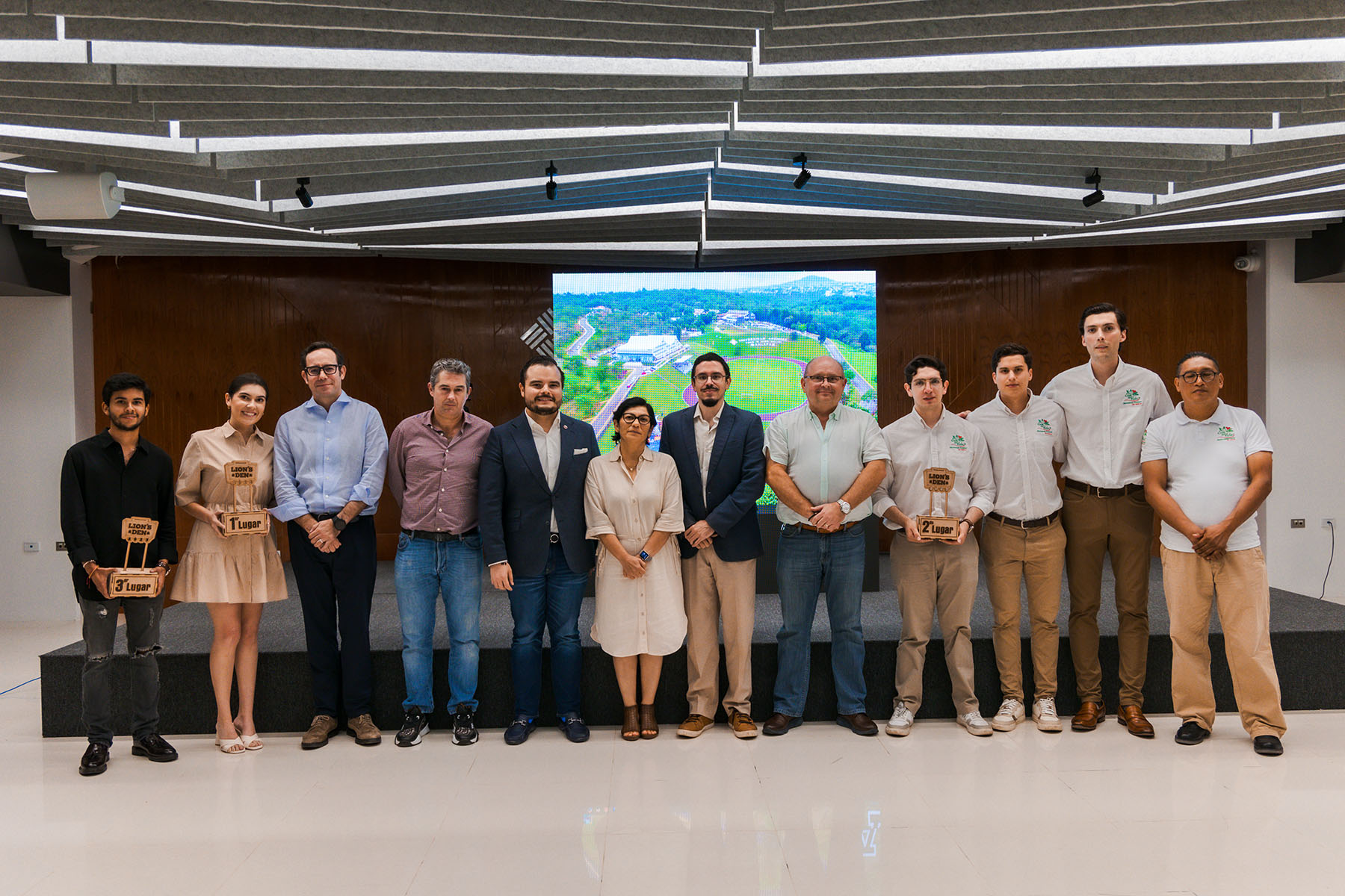 41 / 45 - Primer Concurso de Emprendimiento Lion&#039;s Den 2023