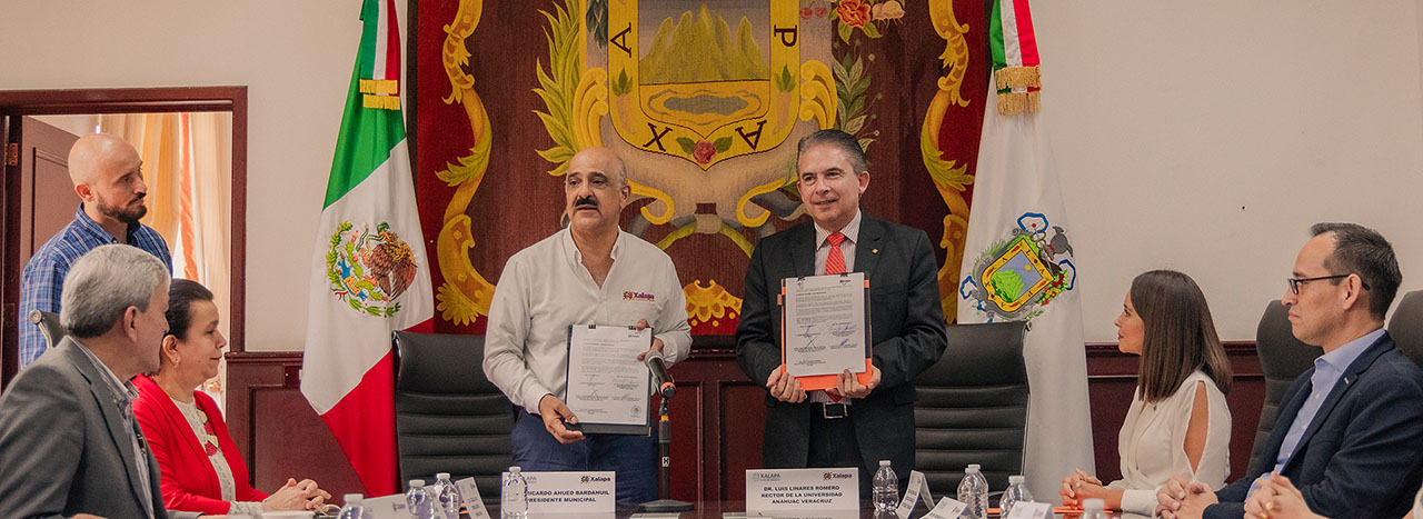 Firma de Convenio con el H. Ayuntamiento de Xalapa