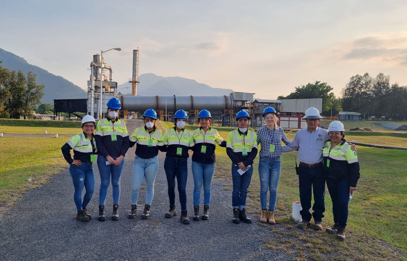1 / 7 - Experiencia Profesional Anáhuac: Programa de Inserción Profesional Temprana de la