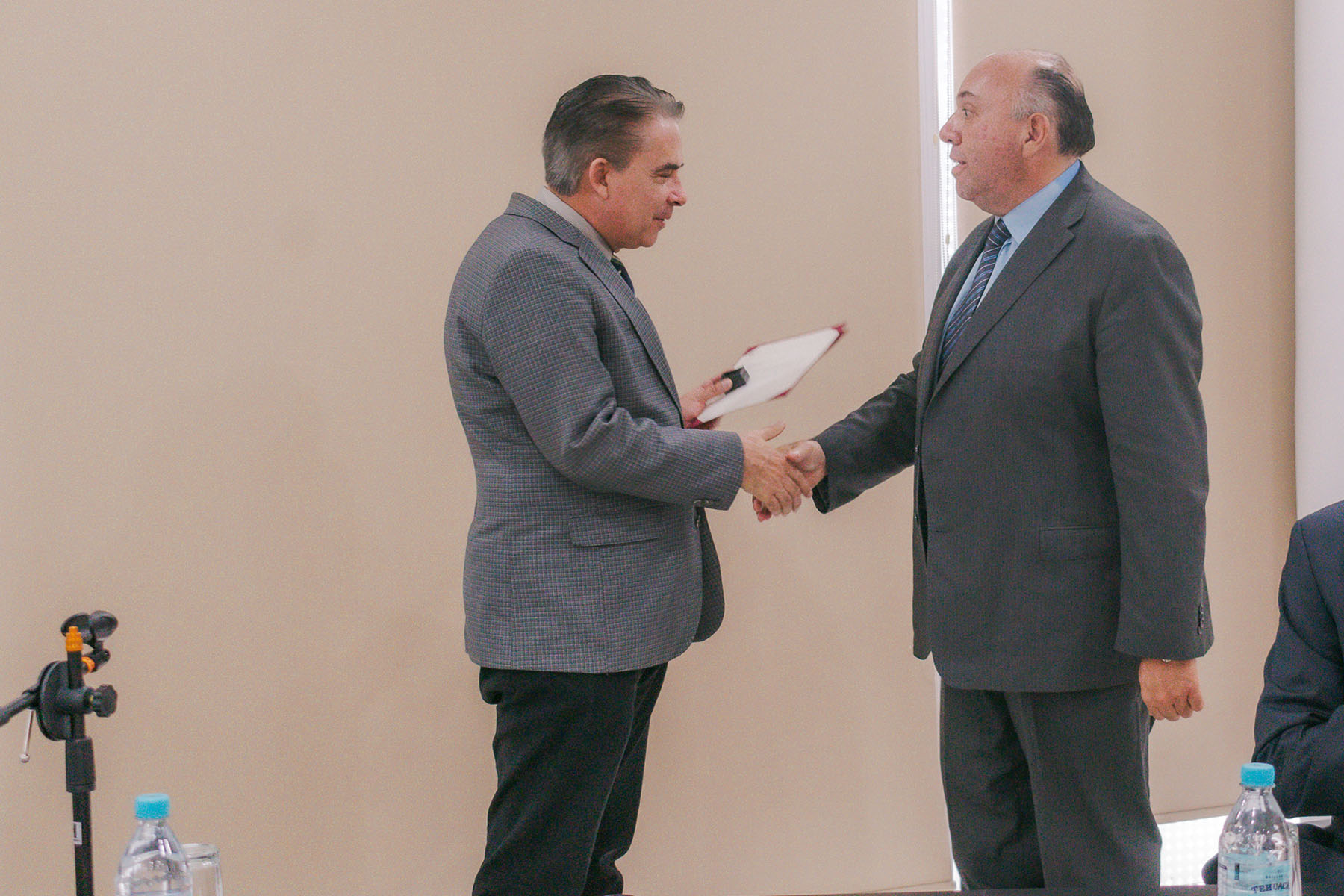 10 / 25 - Instauración del Consejo Consultivo Académico de la Escuela de Medicina 10 / 25 - Instauración del Consejo Consultivo Académico de la Escuela de Medicina