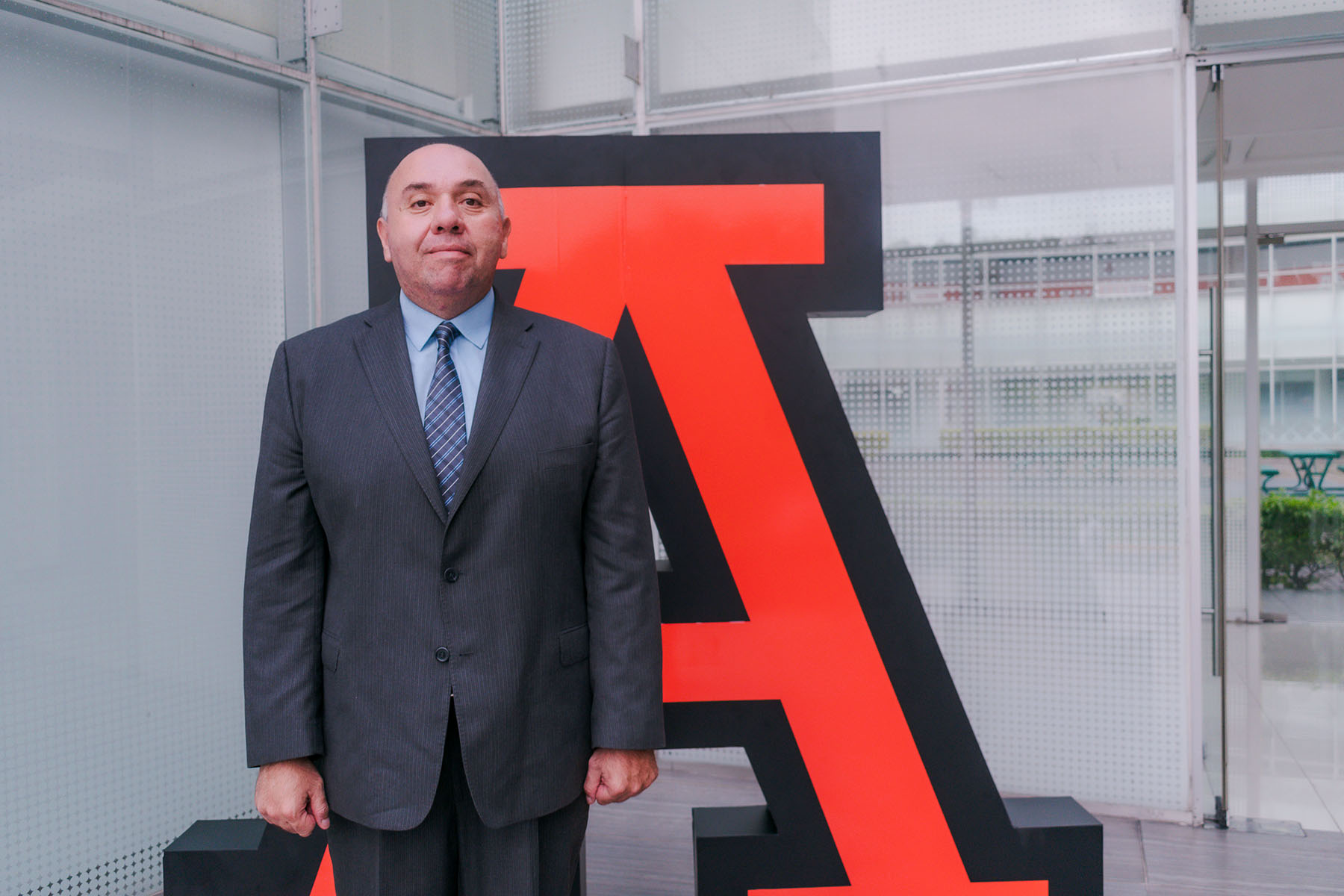 21 / 25 - Instauración del Consejo Consultivo Académico de la Escuela de Medicina 21 / 25 - Instauración del Consejo Consultivo Académico de la Escuela de Medicina