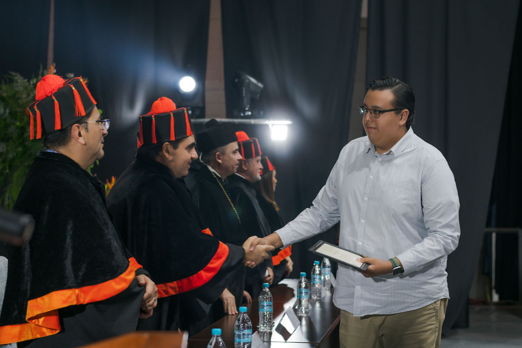15 / 83 - Entrega de Premios Lux et Veritas y Ser Anáhuac: Galería 15 / 83 - Entrega de Premios Lux et Veritas y Ser Anáhuac: Galería