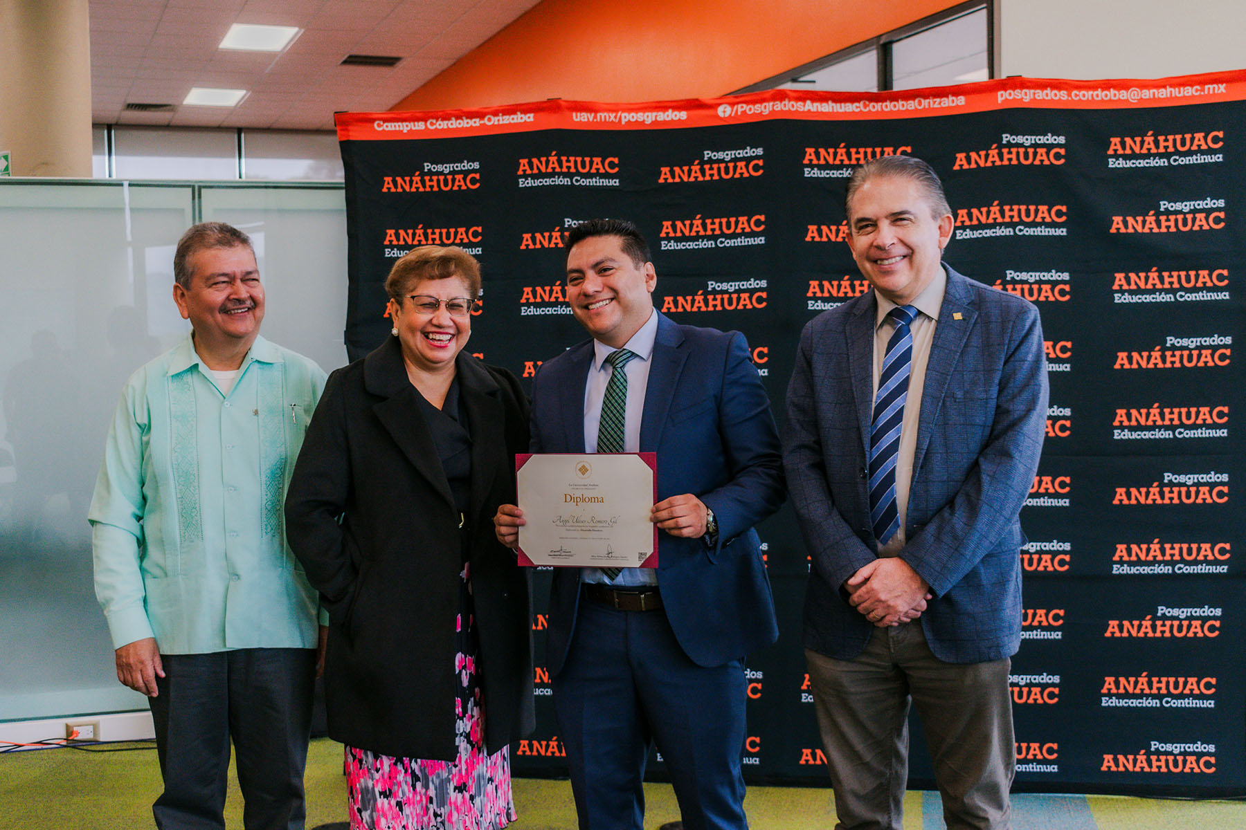 48 / 55 - Clausura del Diplomado en Desarrollo Directivo 48 / 55 - Clausura del Diplomado en Desarrollo Directivo