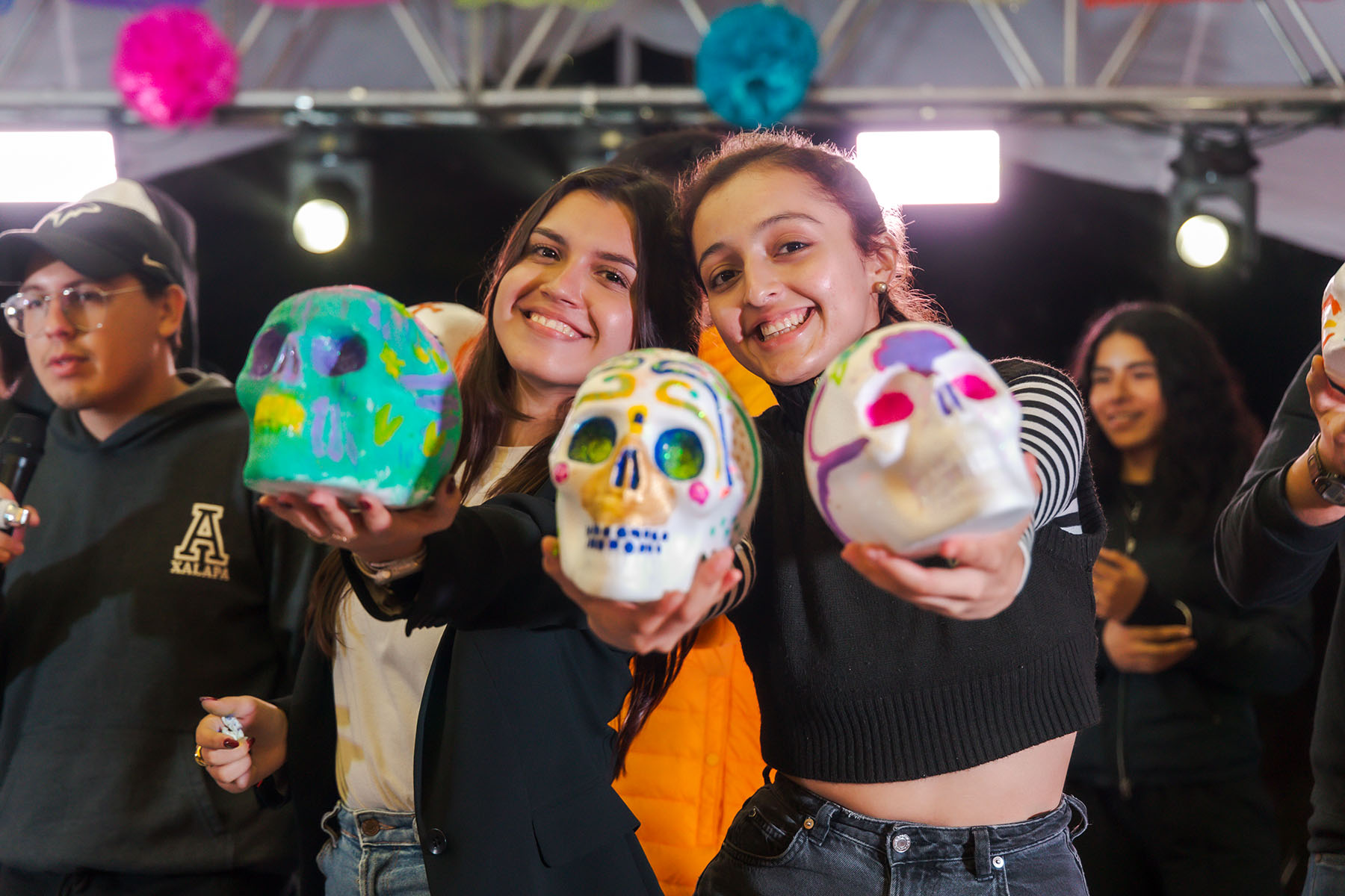49 / 96 - Día de Muertos 2023: El Muerto al Pozo y el Vivo al Gozo 49 / 96 - Día de Muertos 2023: El Muerto al Pozo y el Vivo al Gozo