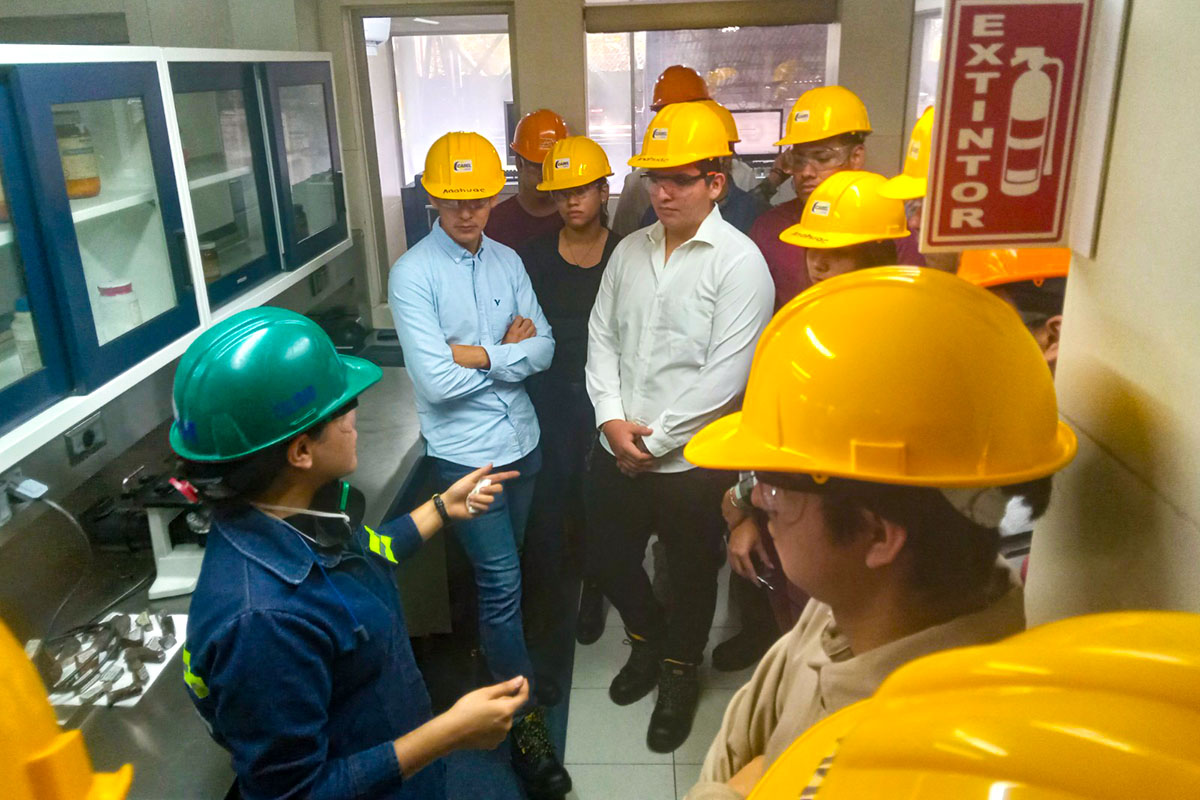 1 / 3 - Estudiantes de Ingeniería Exploran la Innovación en 3M a Través del MINOR en Diseño 1 / 3 - Estudiantes de Ingeniería Exploran la Innovación en 3M a Través del MINOR en Diseño