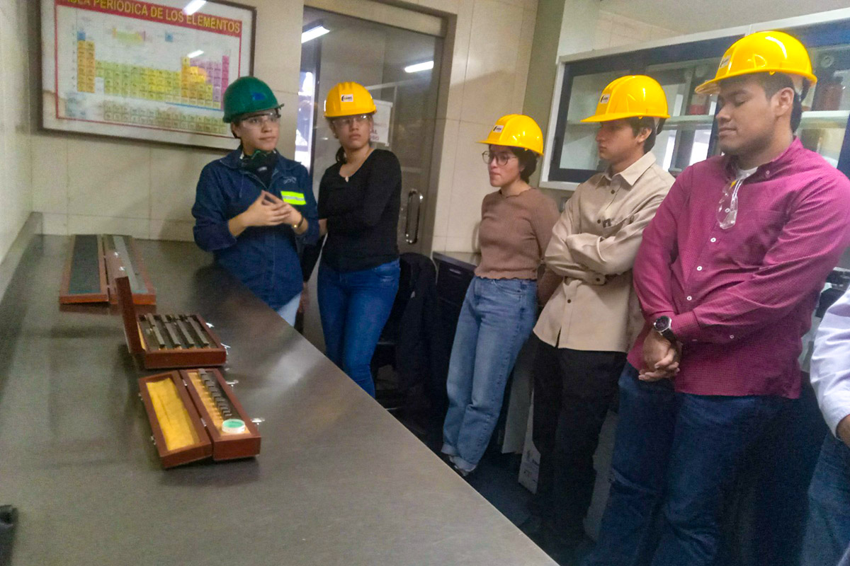 2 / 3 - Estudiantes de Ingeniería Exploran la Innovación en 3M a Través del MINOR en Diseño 2 / 3 - Estudiantes de Ingeniería Exploran la Innovación en 3M a Través del MINOR en Diseño