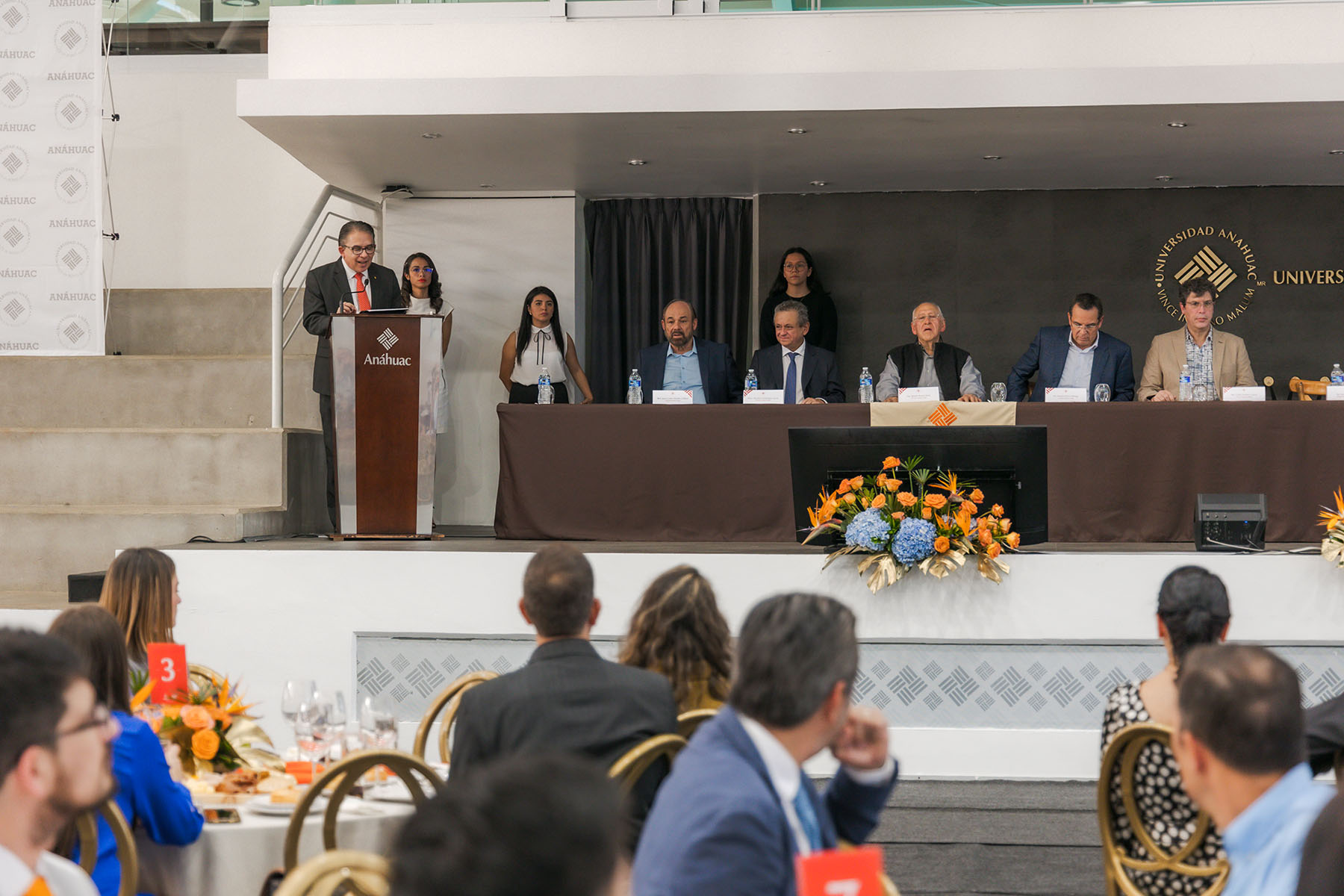 8 / 123 - Premio Excellentia Aurea 2023: Galería de la Ceremonia 8 / 123 - Premio Excellentia Aurea 2023: Galería de la Ceremonia