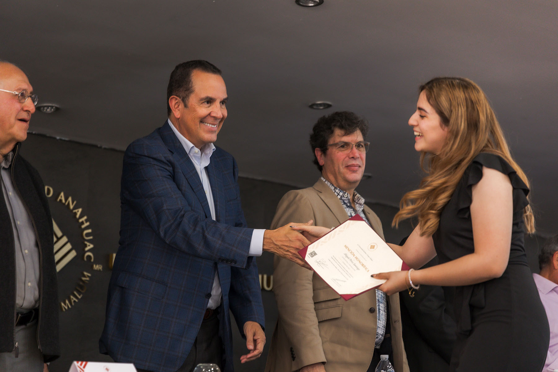 23 / 123 - Premio Excellentia Aurea 2023: Galería de la Ceremonia 23 / 123 - Premio Excellentia Aurea 2023: Galería de la Ceremonia